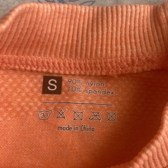 Gymshark top | Gymshark | vital ombré seamless cropped long sleeve top - Picture 4 of 6